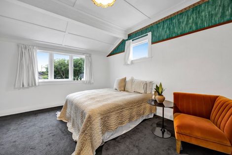 Photo of property in 68 Collins Street, Hawera, 4610