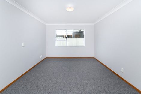 Photo of property in 4 Clendon Court, Roslyn, Palmerston North, 4414