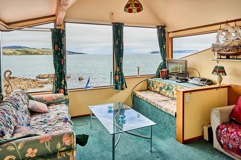 Photo of property in 16 Moana Road, Plimmerton, Porirua, 5026