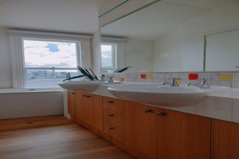 Photo of property in 72 Thompson Street, Mount Cook, Wellington, 6011