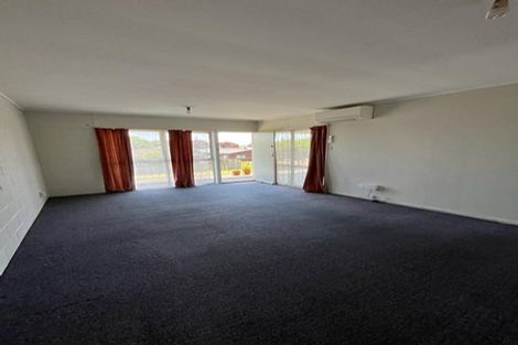 Photo of property in 1 Ihaka Place, Papatoetoe, Auckland, 2104