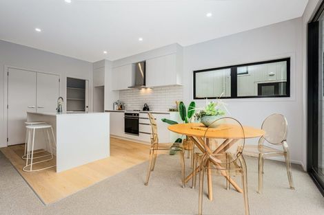 Photo of property in 3 Houhere Street, Paraparaumu, 5032