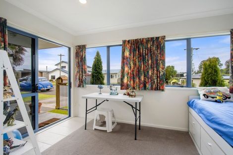 Photo of property in 13 Marine Avenue, Waihi Beach, 3611