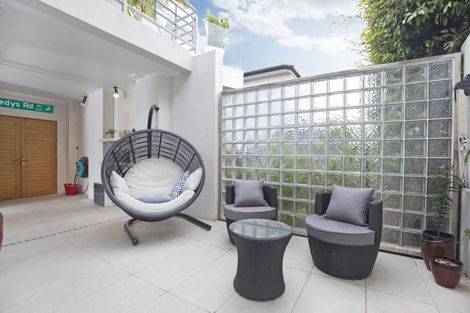 Photo of property in 10b Paritai Drive, Orakei, Auckland, 1071