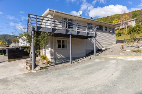 Photo of property in 82 Scotland Street, Picton, 7220