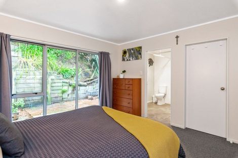 Photo of property in 64 Poplar Avenue, Raumati South, Paraparaumu, 5032