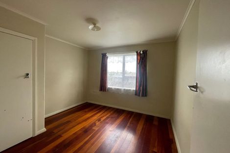 Photo of property in 1/50 Tawa Crescent, Manurewa, Auckland, 2102