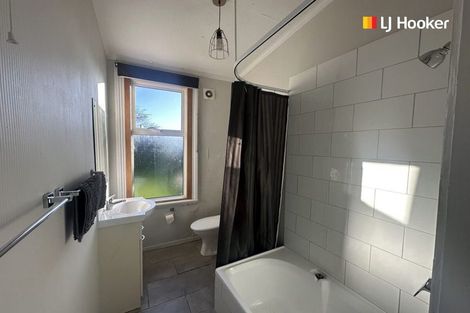 Photo of property in 61 Fitzroy Street, Caversham, Dunedin, 9012