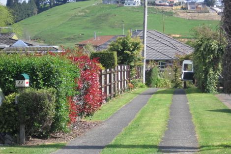 Photo of property in 33 Utuhina Road, Springfield, Rotorua, 3015