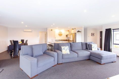 Photo of property in 24 Poynter Place, Gonville, Whanganui, 4501