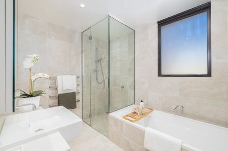 Photo of property in 140b Glandovey Road, Strowan, Christchurch, 8052