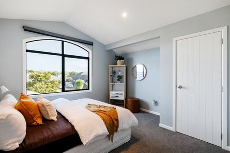 Photo of property in 8 Shalimar Place, Huntington, Hamilton, 3210