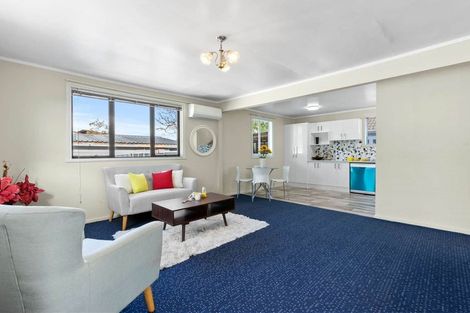 Photo of property in 2/7 Manuia Road, Takanini, 2112