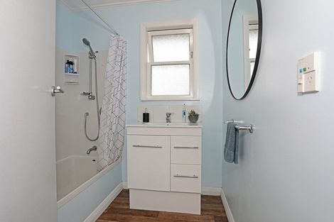 Photo of property in 8 Lambert Street, Marton, 4710