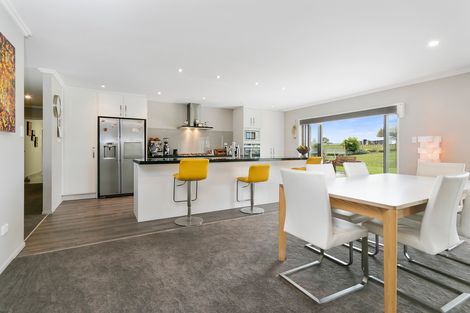 Photo of property in 100 Highden Road, Te Awamutu, 3879