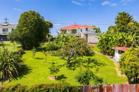 Photo of property in 1 Griffin Road, Maungaturoto, 0520