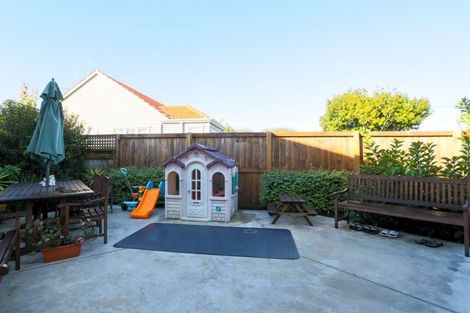 Photo of property in 1/12 Short Street, Claudelands, Hamilton, 3214