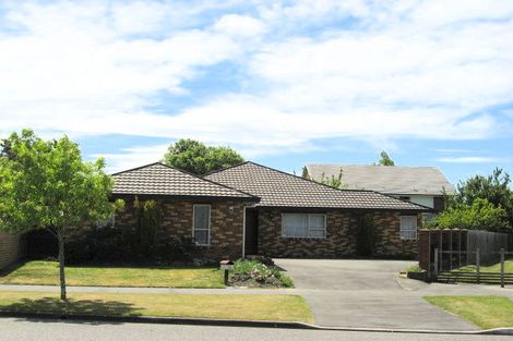 Photo of property in 45 Apsley Drive Avonhead Christchurch City