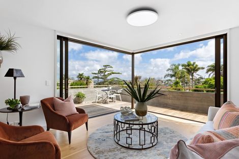 Photo of property in 8a Awarua Crescent, Orakei, Auckland, 1071