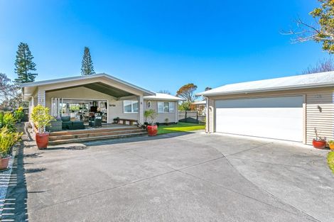 Photo of property in 104 Kiwi Road, Whangamata, 3620