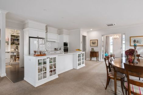 Photo of property in 11 Owen Place, Omokoroa, 3114