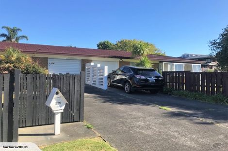 Photo of property in 1/5 Vivian Wilson Drive, Eastern Beach, Auckland, 2012