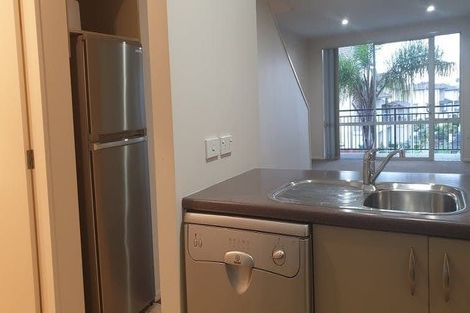 Photo of property in 4/47 Haven Drive, East Tamaki, Auckland, 2013