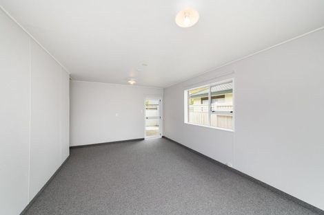 Photo of property in 4 Clendon Court, Roslyn, Palmerston North, 4414