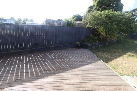 Photo of property in 7 Elizabeth Drive, West Harbour, Auckland, 0618