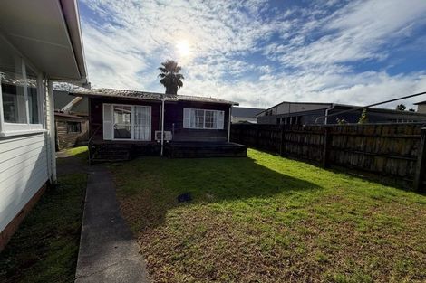 Photo of property in 4 Orion Street, Papakura, 2110