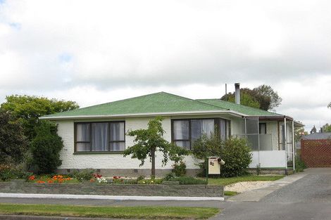 Photo of property in 15 Palmer Street, Rangiora, 7400