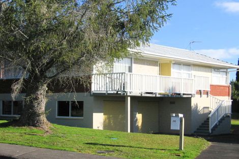 Photo of property in 20 Renwick Street, Papakura, 2110