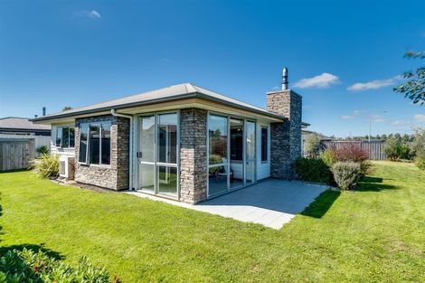 Photo of property in 4 Highgrove Place, Waipukurau, 4200