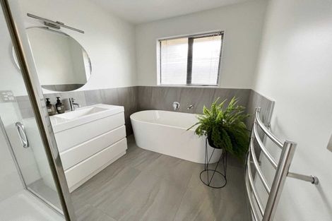 Photo of property in 2/1132 West Coast Road, West Melton, Christchurch, 7676