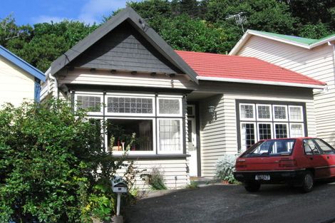 Photo of property in 31 Newman Terrace, Thorndon, Wellington, 6011