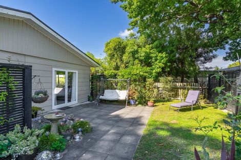 Photo of property in 7a Cotter Street, Greytown, 5712