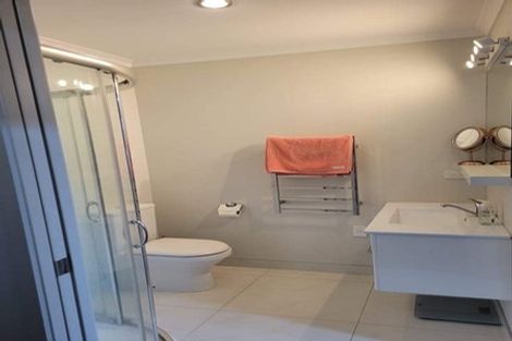 Photo of property in 28 Helenslee Road, Pokeno, 2402