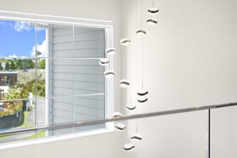 Photo of property in 18 Kahu Close, Orewa, 0931