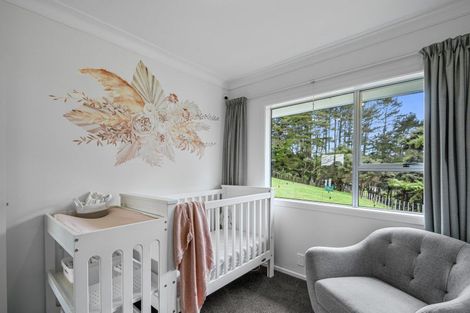 Photo of property in 90 Mcentee Road, Waitakere, Auckland, 0816