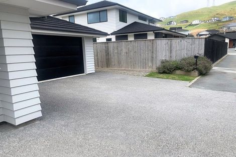 Photo of property in 118 Melksham Drive, Churton Park, Wellington, 6037