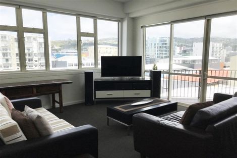 Photo of property in De Vere Apartments, 7/23 Tennyson Street, Te Aro, Wellington, 6011