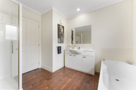 Photo of property in 38 Oak Crescent, Ashhurst, 4810