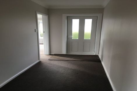 Photo of property in 44 Dunstan Crescent, Hornby, Christchurch, 8042