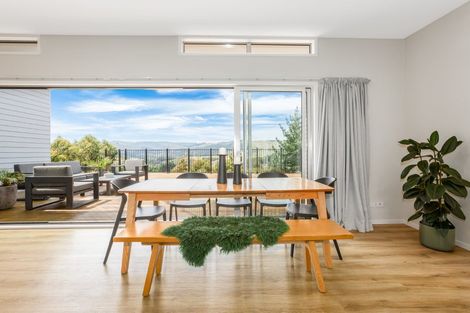 Photo of property in 136 Endeavour Drive, Whitby, Porirua, 5024