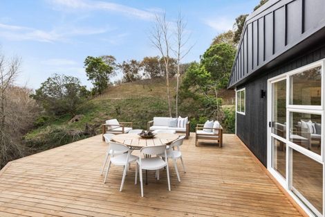 Photo of property in 105 Durham Drive, Havelock North, 4130