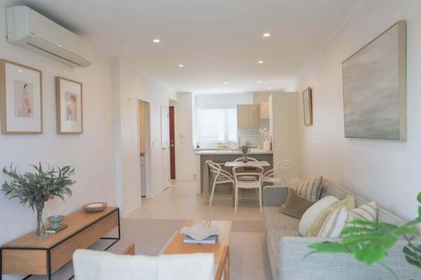 Photo of property in 12b Titoki Street, Te Atatu Peninsula, Auckland, 0610