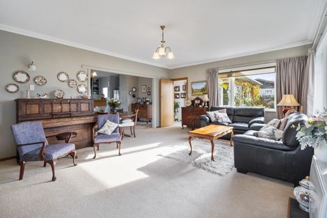 Photo of property in 5 Epsom Road, Hokowhitu, Palmerston North, 4410
