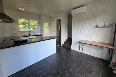 Photo of property in 470e Stokes Valley Road, Stokes Valley, Lower Hutt, 5019