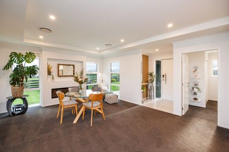 Photo of property in 61 Hartwell Drive, Kelvin Grove, Palmerston North, 4470