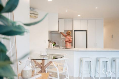 Photo of property in Paramount Apartments, 5/281 Maunganui Road, Mount Maunganui, 3116